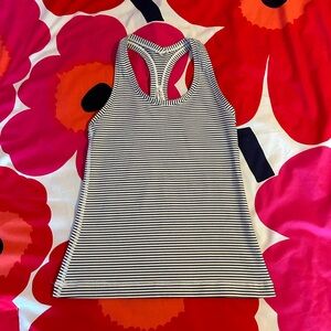 Lululemon Race Tank size 4